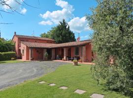 Holiday Home Casale L'Uliveta by Interhome, casa di campagna a Canneto