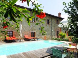 Apartment Casa Vacanza Cascina Lovera-3 by Interhome, hotel v destinaci Belvedere Langhe