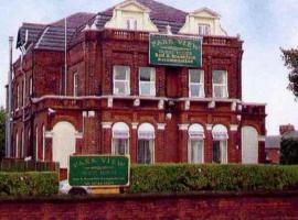 Park View Hotel and Guest House, homestay in Thatto Heath