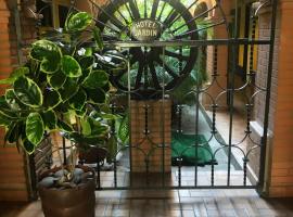 Hotel Colonial Rivera: Iguala de la Independencia'da bir otel