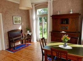 Ferienwohnung ANDERE ZEITEN, hotel v destinaci Frankenberg