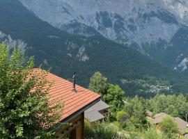 Chalet familial, hotel in Chamoson