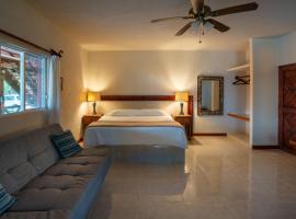 The Diving Lodge Downtown, hotel v destinaci Puerto Morelos