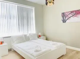 aday - 2 bedroom with modern kitchen and free parking、にあるオールボー空港 - AALの周辺ホテル
