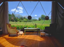 That's life Glamping - Dolomite Experience, cort de lux din Dorgnan