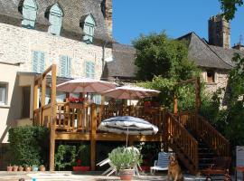 Auberge Saint Fleuret、エスタンのホテル