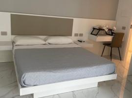 B & B La casa di Bianca Luxury, bed & breakfast στον Κρότωνα