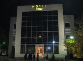 Hotel Star, Hotel in Blažuj
