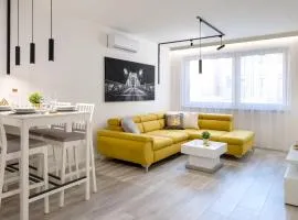 Divat Apartments - Central Smart Homes