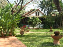 Secret Garden Chiangmai, hotell med parkering i San Kamphaeng