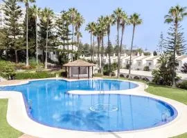 Awesome Home In Benalmádena With Sauna