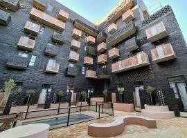 Maboneng City Building Free WiFi and Swimming pool