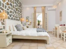 GOLDEN COAST NAXOS