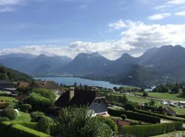 Charmant appartement avec vue lac, apartment in Talloires