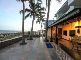 Mermaid Island Beach Resorts, hotell i Pondicherry