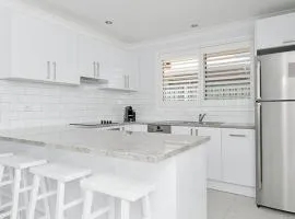 Burraneer at Corlette