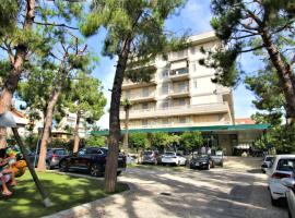 Hotel Pineta, hotel em San Benedetto del Tronto