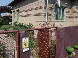 DOBRA RAKIJA - transit sleep, Hotel mit Whirlpools in Dobra