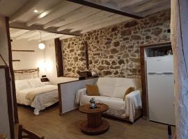 Apartamento La Herrerita, hotel cerca de Estación de esquí de La Covatilla, Candelario