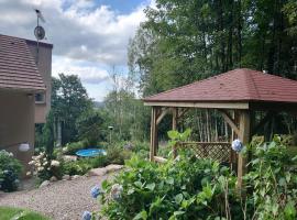 Villa Pré d'Oro 5 étoiles 10 personnes, spa privé, nature, Vosges Saônoises, hotel di Amage