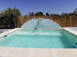 TERRA ROSSA casa di campagna con piscina 2 camere da letto, 4 pl, si animali da compagnia