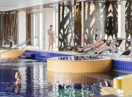 Estonia Resort Hotel & Spa, hotel with hot tubs in Pärnu