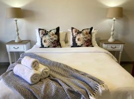 Tidor Garden Cottage, viešbutis mieste Blumfonteinas, netoliese – Bloemfontein Golf Club