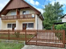 Holiday home Balatonkeresztur 12