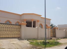 فيلا ثلاث غرف وصالة, παραθεριστική κατοικία σε Salalah