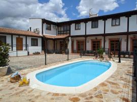 La Casona de los Cinco Caños, Cottage in Coca