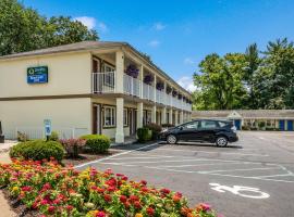 Rodeway Inn Poughkeepsie, hotel near Dutchess County - POU, Poughkeepsie