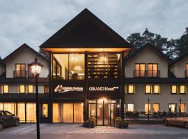 Grand Chotowa Hotel Spa & Resort – hotel w mieście Chotowa