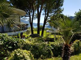 Villa Gaia, hotell i Sale Marasino