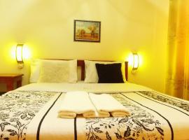 Prunus Hotel, hotel v destinaci Fort Portal