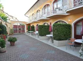 Hotel Átrium