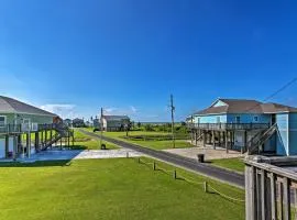 Walk to Crystal Beach Coastal Home with Views!