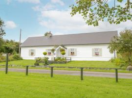 Lakeside Cottage, hótel í Boyle