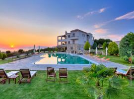 Marini Luxury Apartments and Suites, hotel di Aegina Town