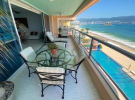 Comfortable Beachfront apartment in Acapulco, hotel near Palma Sola Archaeological Zone, Acapulco