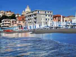 Hotel Croce Di Malta, hotel em Imperia