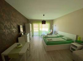 Tóparti Wellness Apartman Delux, hotel Velencén