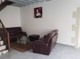 Maison familiale à 10min du Zoo Parc de Beauval, ξενοδοχείο σε Saint-Romain-sur-Cher