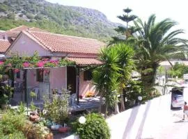 "Patra's" Apartments Patra