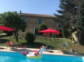 La Bergerie des Amandiers Chambres et Table d'Hôtes