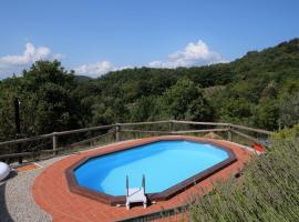 Apartment Pian dei Carpini - Laura by Interhome、Prataのホテル