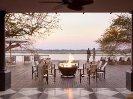 Zambezi Grande Private Game Experience โรงแรมในMafuta