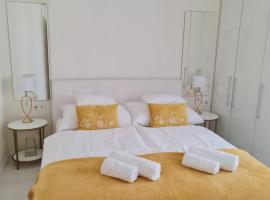 Kolibri Apartman, place to stay in Szeged