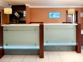 Holiday Inn Express Leeds-East, an IHG Hotel, מלון בלידס