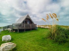 Swan View Lodge - North Uist, hotel in Lochmaddy