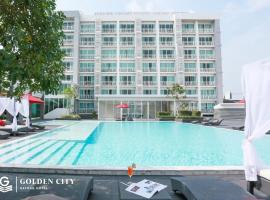 Golden City Rayong Hotel - SHA Extra Plus Certified, hotel in Rayong